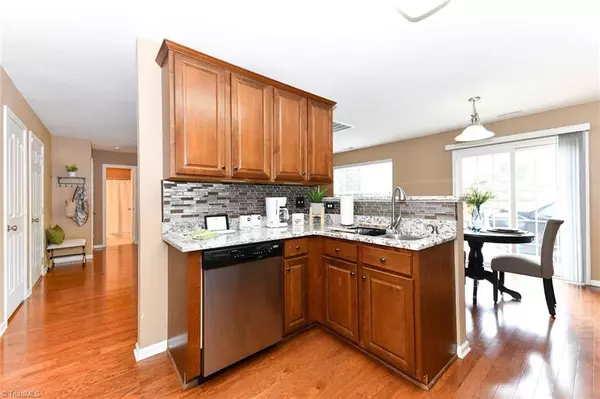 3853 Field Sedge DR, Winston Salem, NC 27107