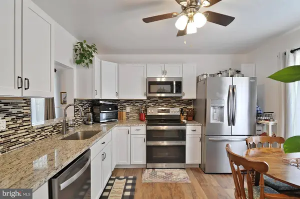 410 COMMONS LN, Camden Wyoming, DE 19934