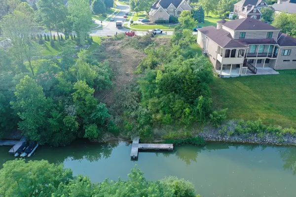 10893 Harbor Bay DR, Fishers, IN 46040