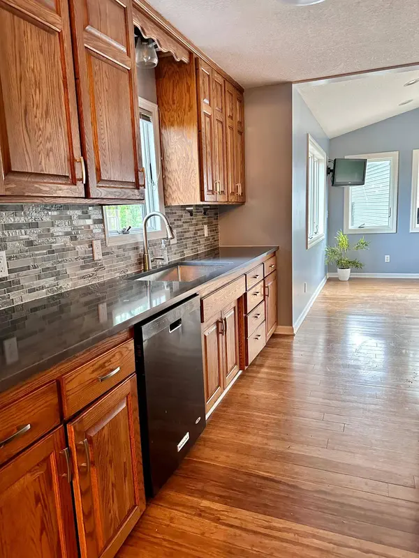 22390 Glynview TRL, Faribault, MN 55021