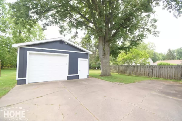 622 Keyte St, Owosso, MI 48867