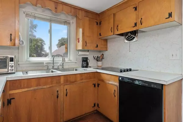 24 Porter Terrace, Beverly, MA 01915