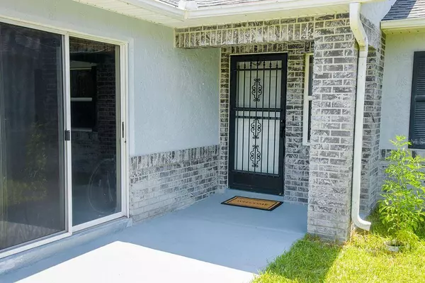 5448 LANDIS AVE, Port Orange, FL 32127