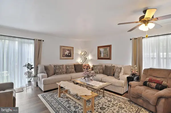 410 COMMONS LN, Camden Wyoming, DE 19934