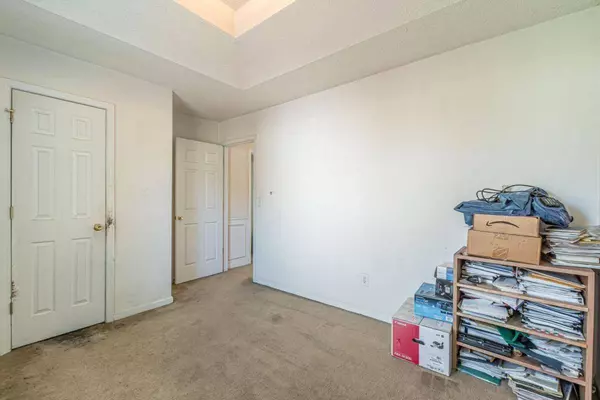 5897 Blacktop WAY, Fairburn, GA 30213