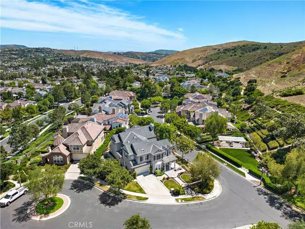 4 Fallow LN, Ladera Ranch, CA 92694