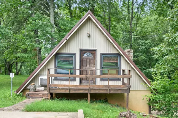 1387 West Rd, Clarksville, TN 37040