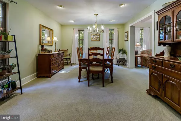 38 THUNDERHEAD DR, Medford, NJ 08055