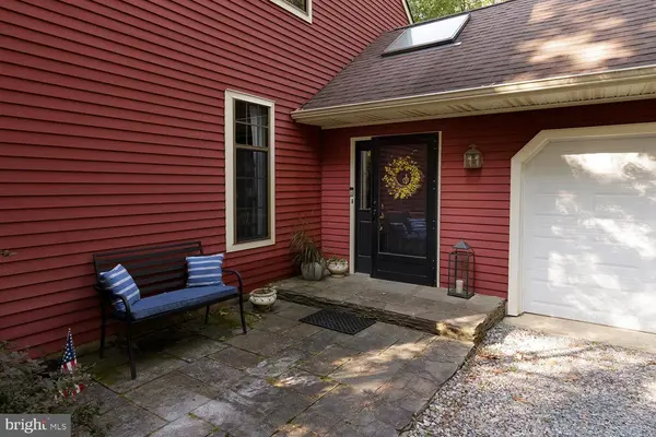 38 THUNDERHEAD DR, Medford, NJ 08055