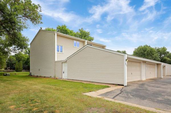 8753 Ironwood AVE S, Cottage Grove, MN 55016