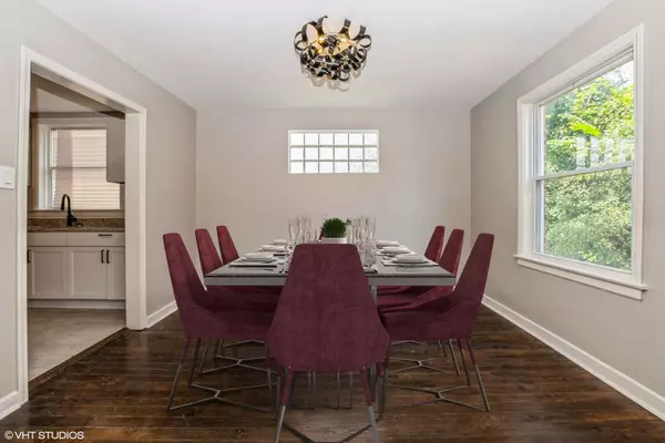 2150 W 77TH ST, Chicago, IL 60620