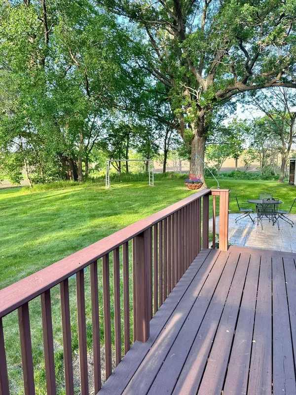 22390 Glynview TRL, Faribault, MN 55021