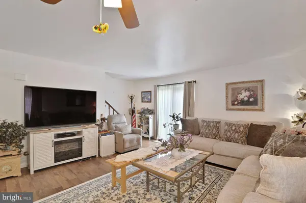 410 COMMONS LN, Camden Wyoming, DE 19934