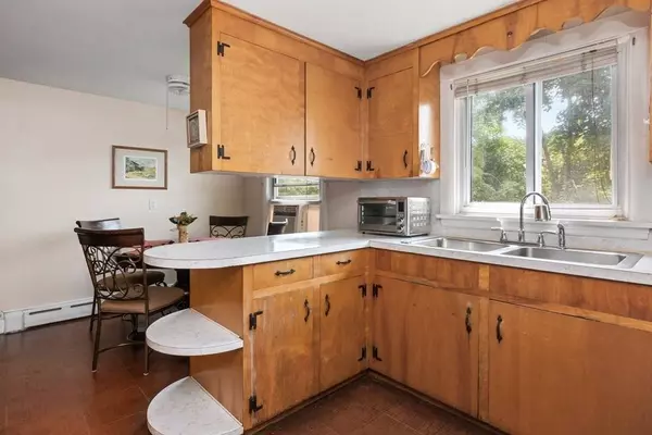 24 Porter Terrace, Beverly, MA 01915