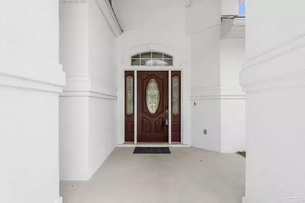 4202 Brittany Ct, Pensacola, FL 32504