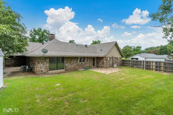 102 Harvest Lane, Haughton, LA 71037