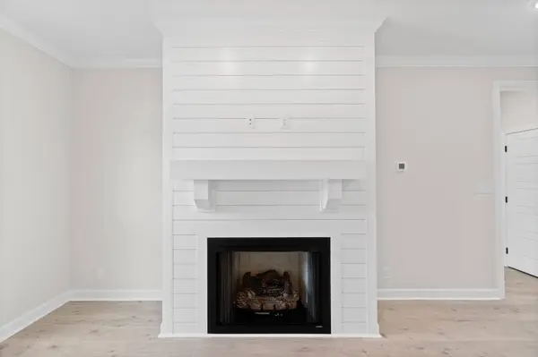 595 Alicia Drive, Clarksville, TN 37043