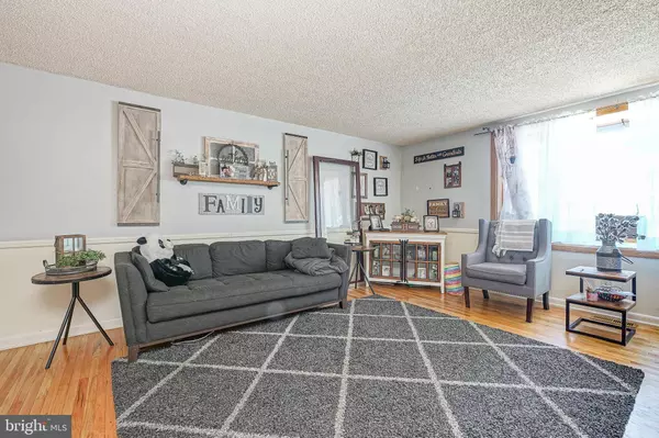 2819 TREMONT ST, Philadelphia, PA 19136