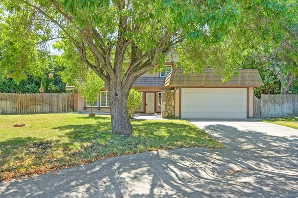 6841 Greenhaven DR, Sacramento, CA 95831