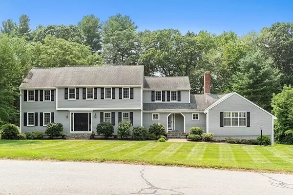 11 Blueberry Cir, Andover, MA 01810