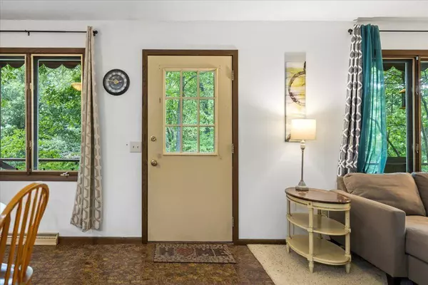 7852 Sagebrush Trail, Middleton, WI 53562