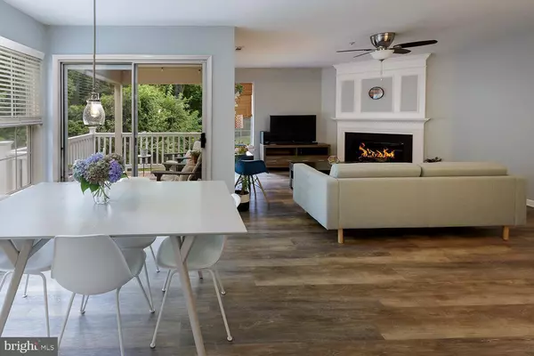 1103 CRESTMONT DR, Mantua, NJ 08051