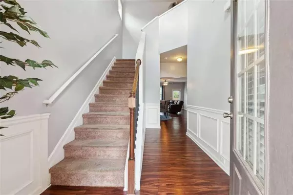 2397 Oakleaf CIR, Lithonia, GA 30058