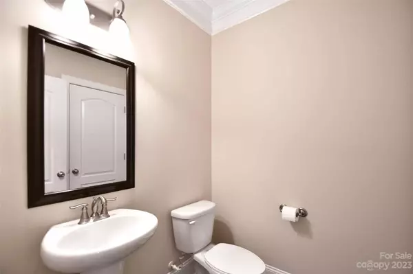 4133 Green Park CT, Harrisburg, NC 28075