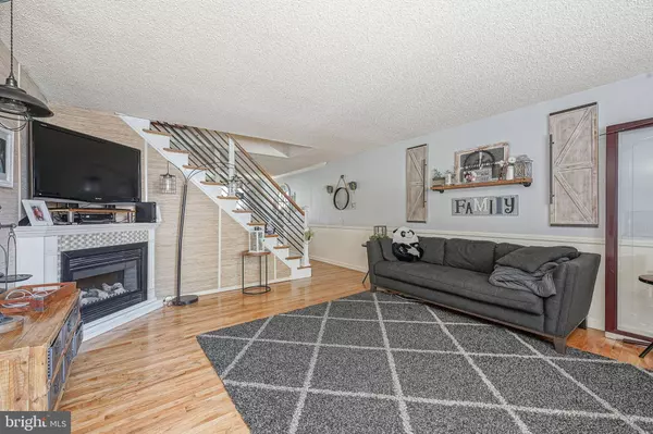 2819 TREMONT ST, Philadelphia, PA 19136