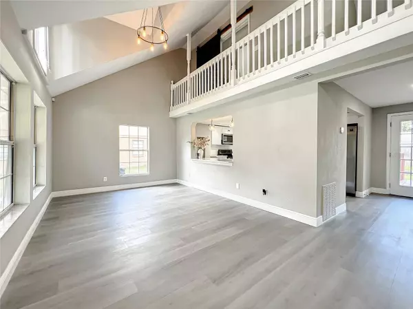 413 EUCLID AVE, Seffner, FL 33584