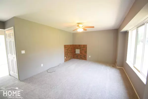 1405 W South, Owosso, MI 48867