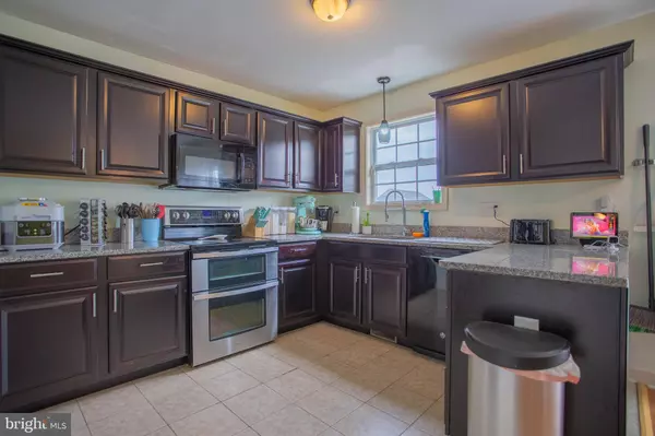 38 ENVY CT, Inwood, WV 25428