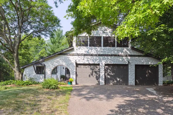 5134 Highland RD, Minnetonka, MN 55345