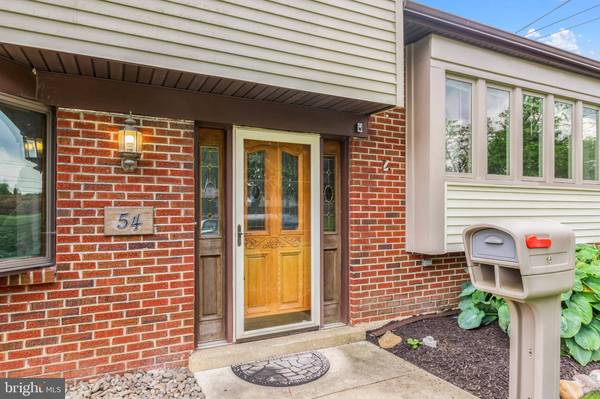 54 MARLBOROUGH AVE, Marlton, NJ 08053