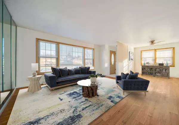 16342 Ingleside Avenue, South Holland, IL 60473