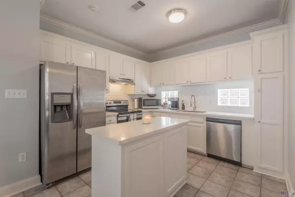 5537 ARIALO DR, Baton Rouge, LA 70820