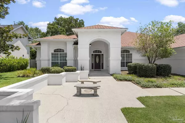 4202 Brittany Ct, Pensacola, FL 32504