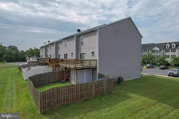 38 ENVY CT, Inwood, WV 25428