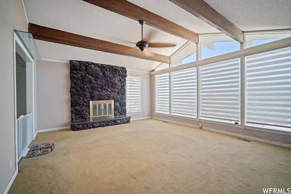 712 RAYGENE WAY, North Salt Lake, UT 84054