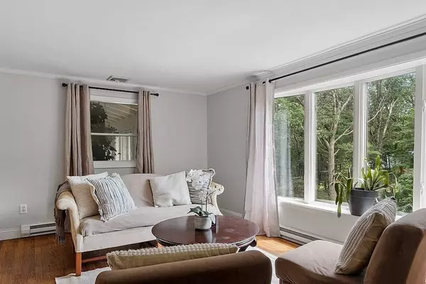 48 Gray Rd, Andover, MA 01810