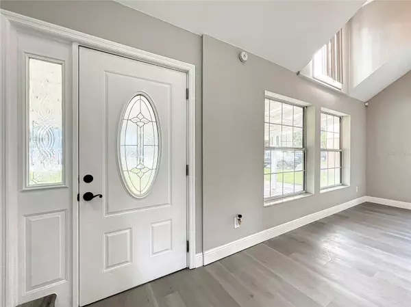 413 EUCLID AVE, Seffner, FL 33584