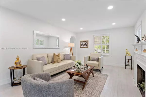 936 Sorolla Ave, Coral Gables, FL 33134