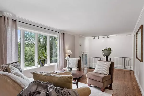 48 Gray Rd, Andover, MA 01810