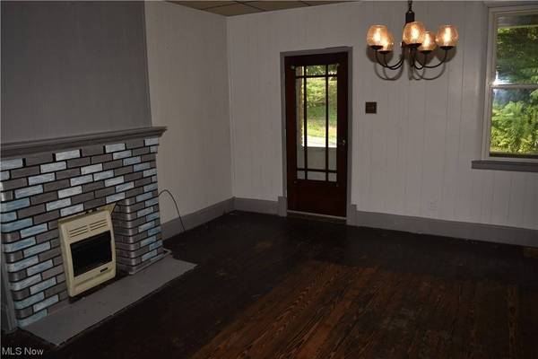 920 & 922 Central AVE, Bellaire, OH 43906