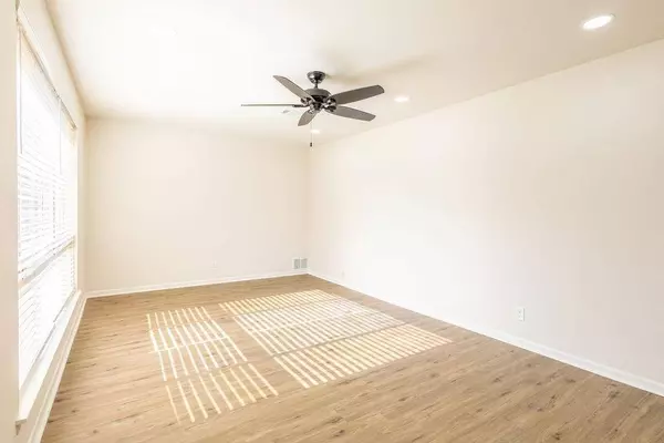 2014 Jerry Street, Denison, TX 75020