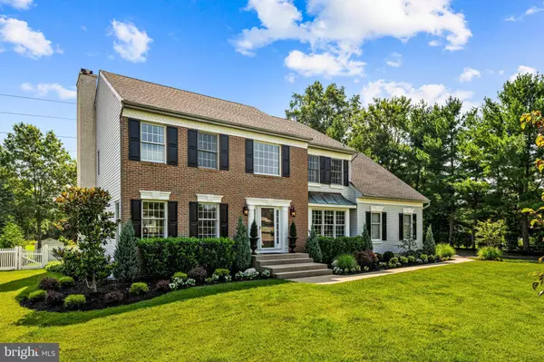 27 SORREL RUN, Mount Laurel, NJ 08054