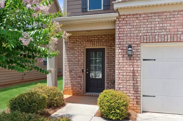 2397 Oakleaf CIR, Lithonia, GA 30058