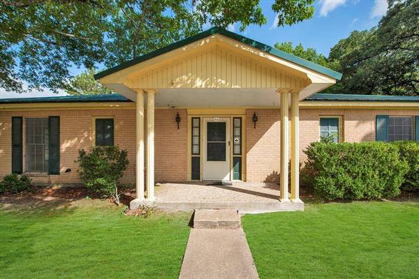 46 Fm 1696 RD W, Huntsville, TX 77320