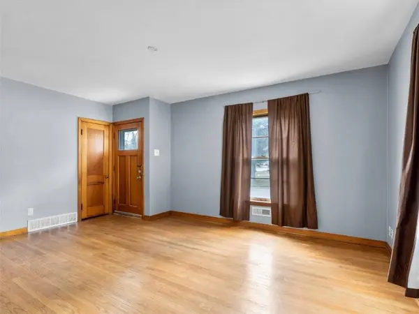 2936 Dalewood Avenue SE, Cedar Rapids, IA 52302