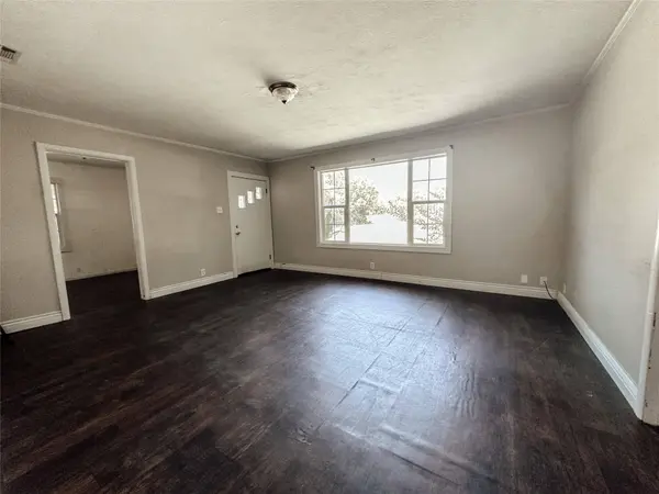 518 N Larson Street, Grand Saline, TX 75140